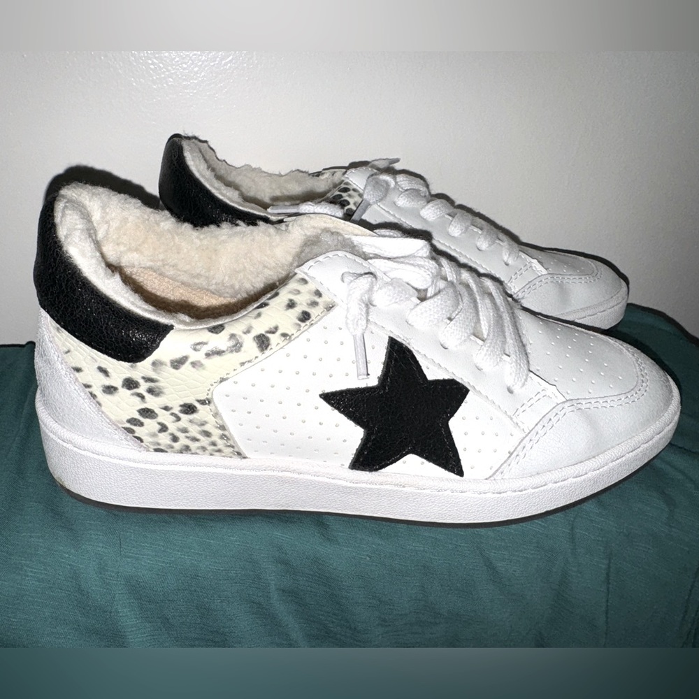 🖤🤍 VINTAGE HAVANAS WOMENS SNEAKERS🤍🖤